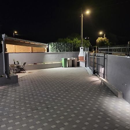 Apartman Dino Trogir Eksteriør bilde