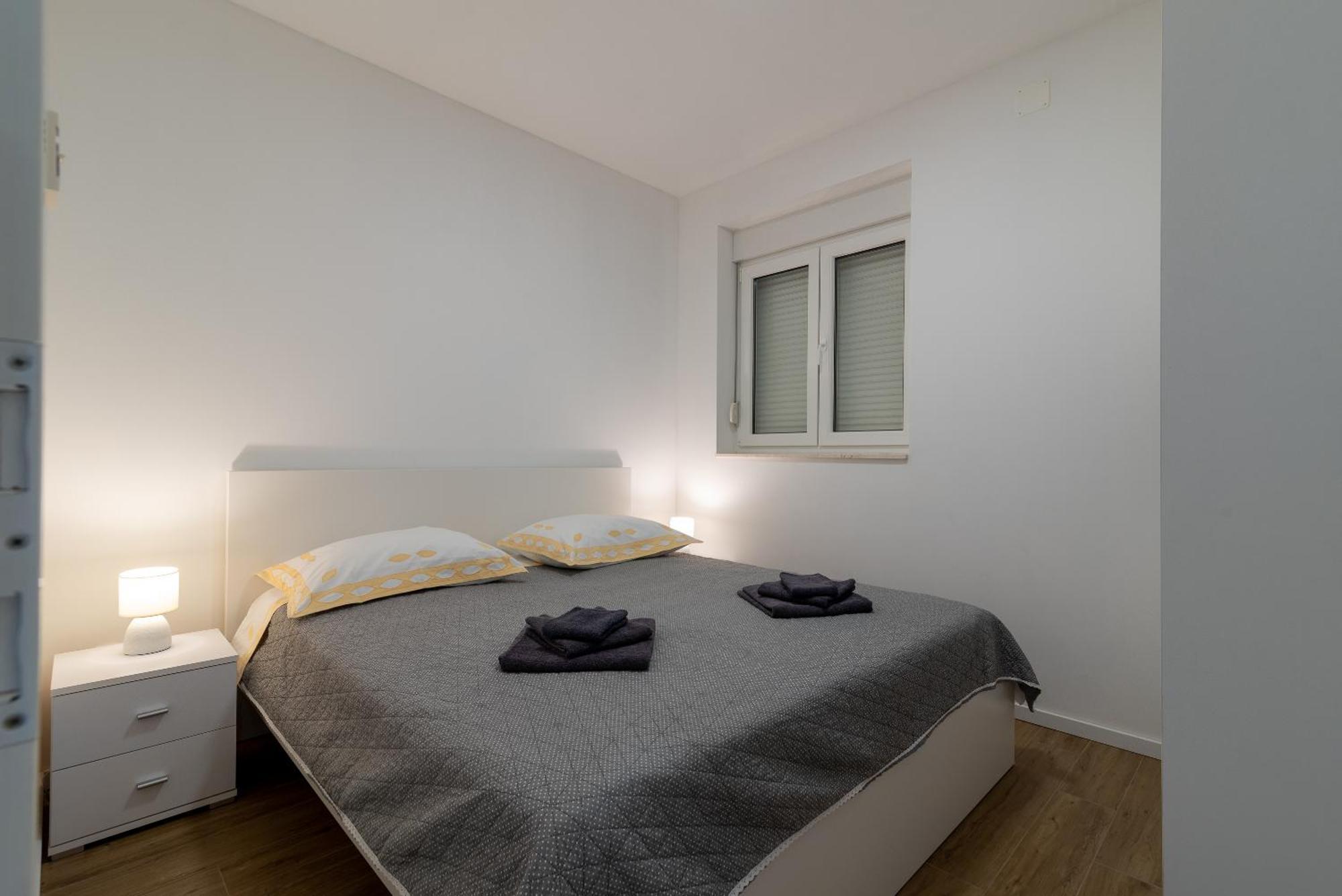 Apartman Dino Trogir Eksteriør bilde
