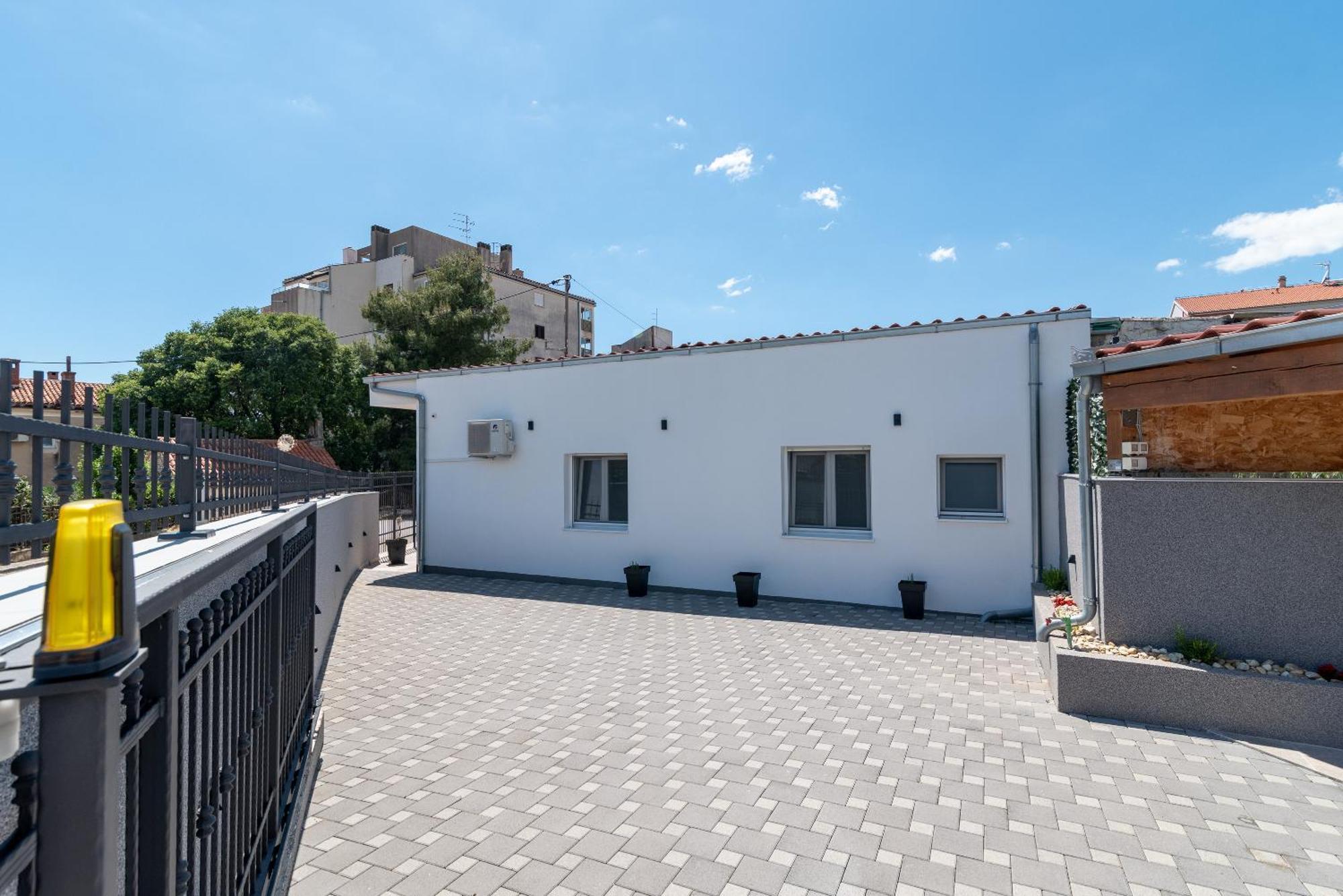 Apartman Dino Trogir Eksteriør bilde